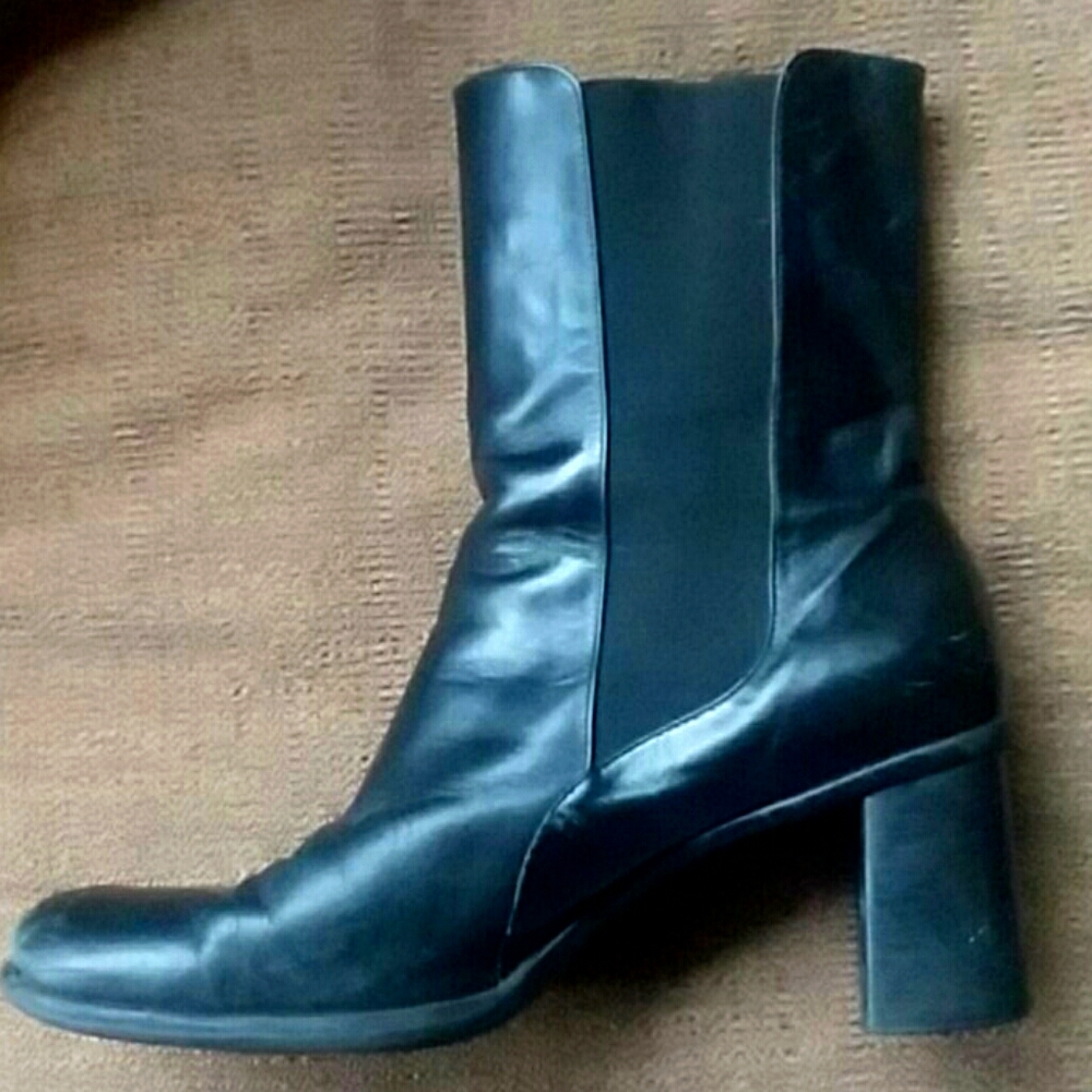 FRANCO SARTO Ankle boots